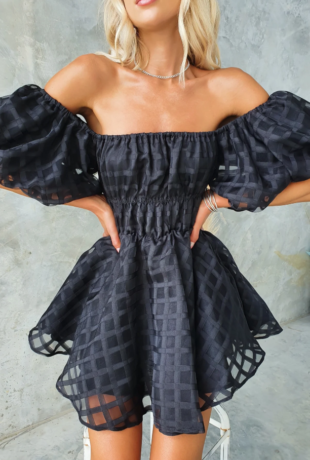 EVIE | Sukienka Mini z Bufiastymi Rękawami