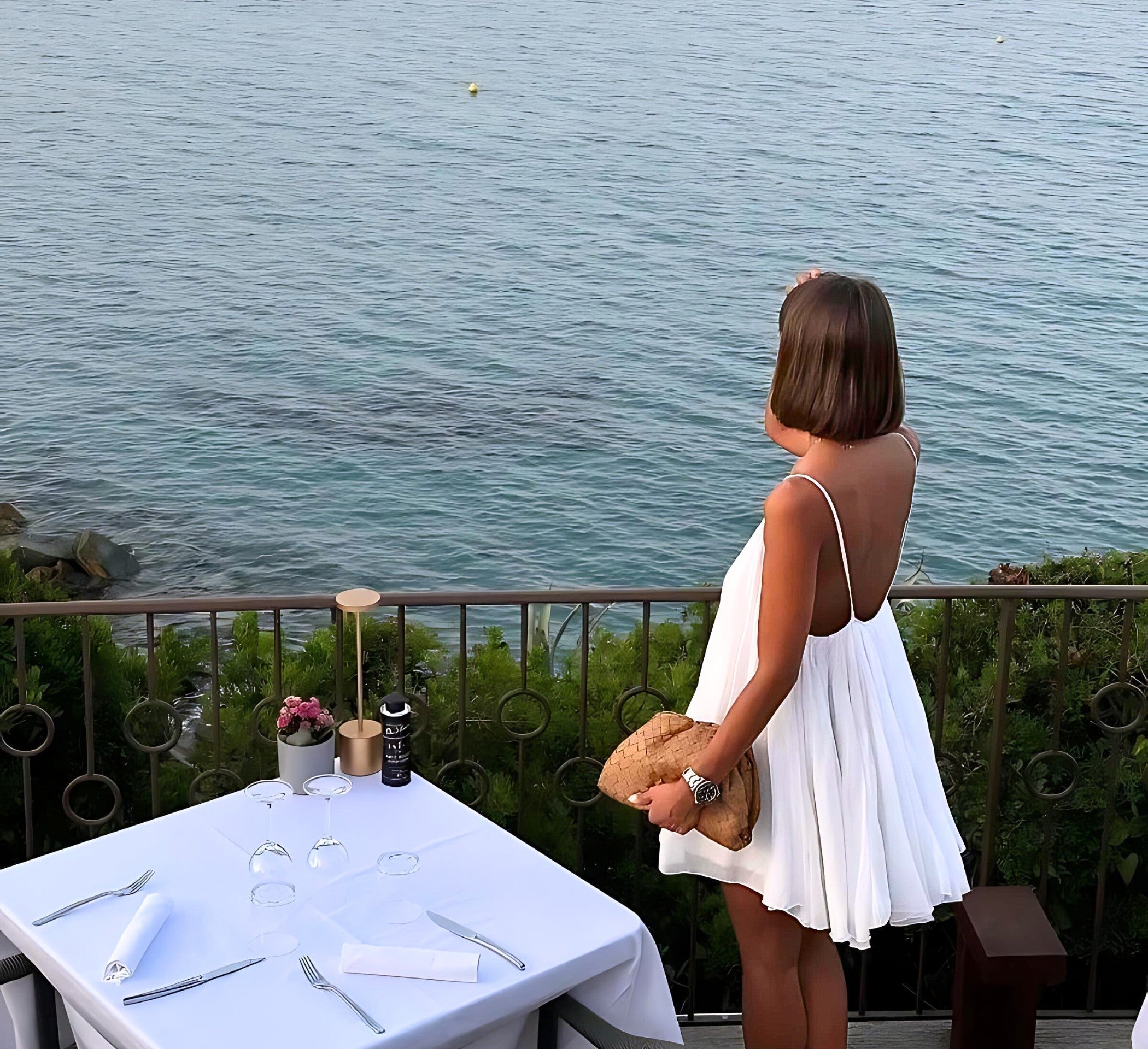 MIO | Elegancka Mini Sukienka