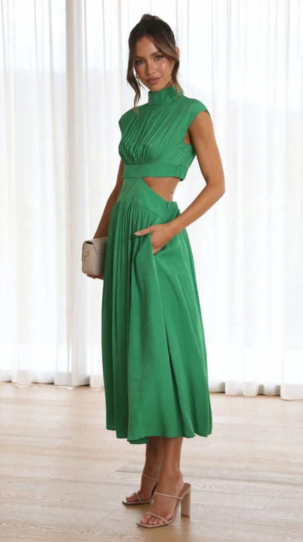 CARMEN | Elegancka Sukienka z Dekoltem