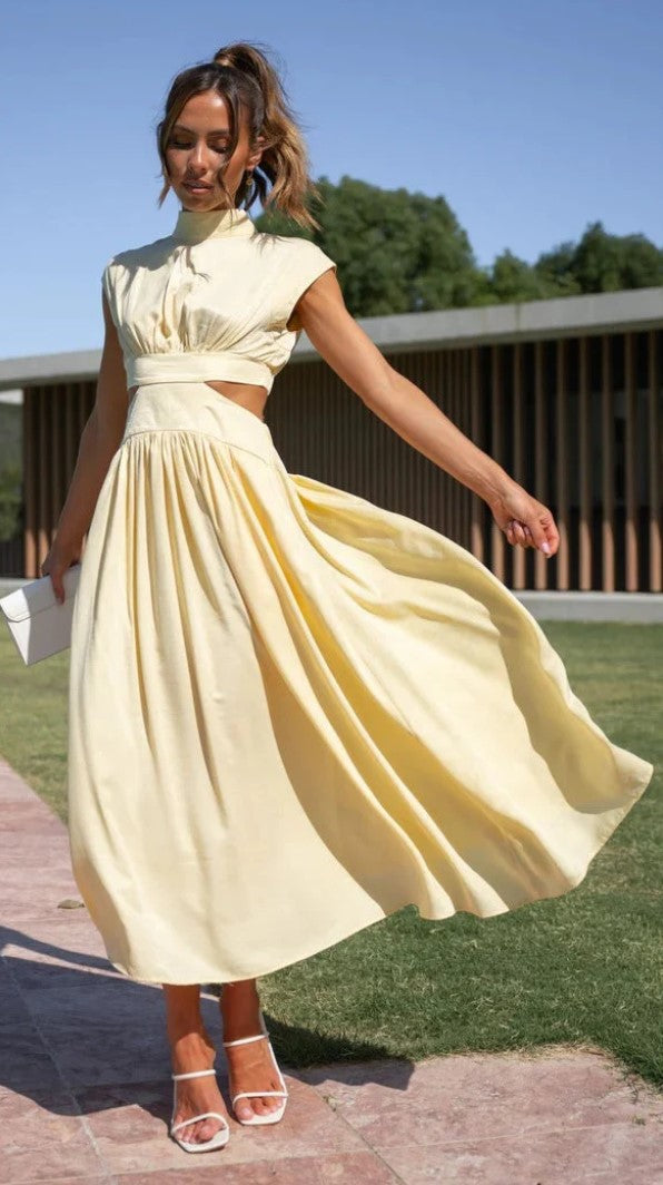 CARMEN | Elegancka Sukienka z Dekoltem